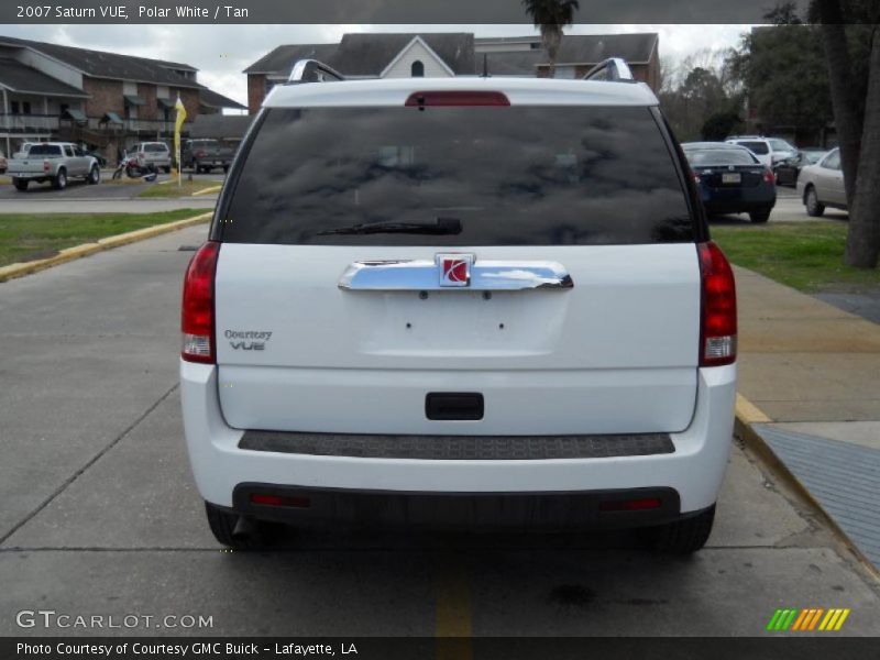 Polar White / Tan 2007 Saturn VUE