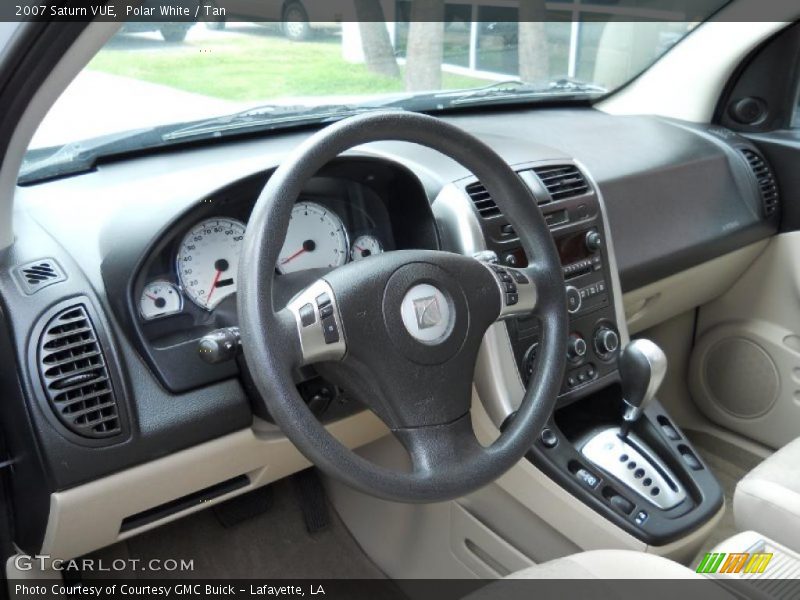 Polar White / Tan 2007 Saturn VUE