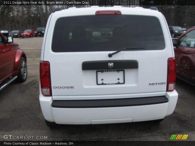 Bright White / Dark Slate Gray 2011 Dodge Nitro Heat 4x4