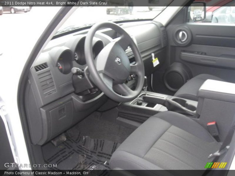 Bright White / Dark Slate Gray 2011 Dodge Nitro Heat 4x4