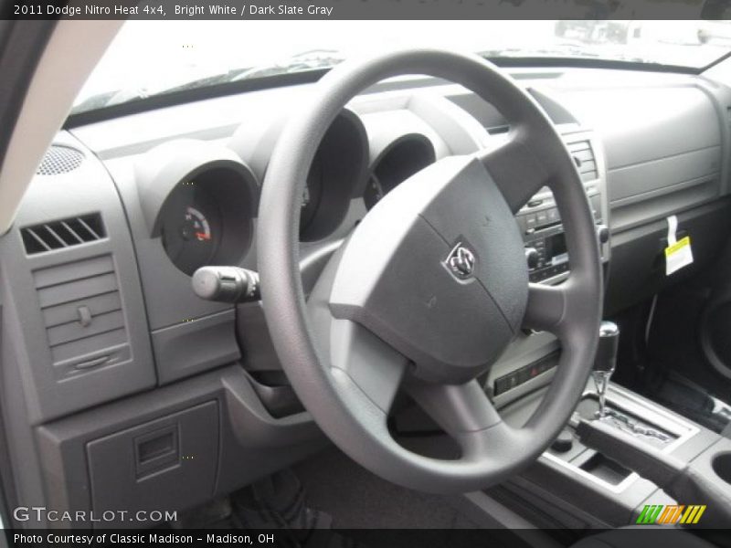 Bright White / Dark Slate Gray 2011 Dodge Nitro Heat 4x4