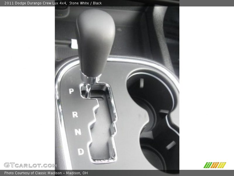  2011 Durango Crew Lux 4x4 5 Speed Automatic Shifter
