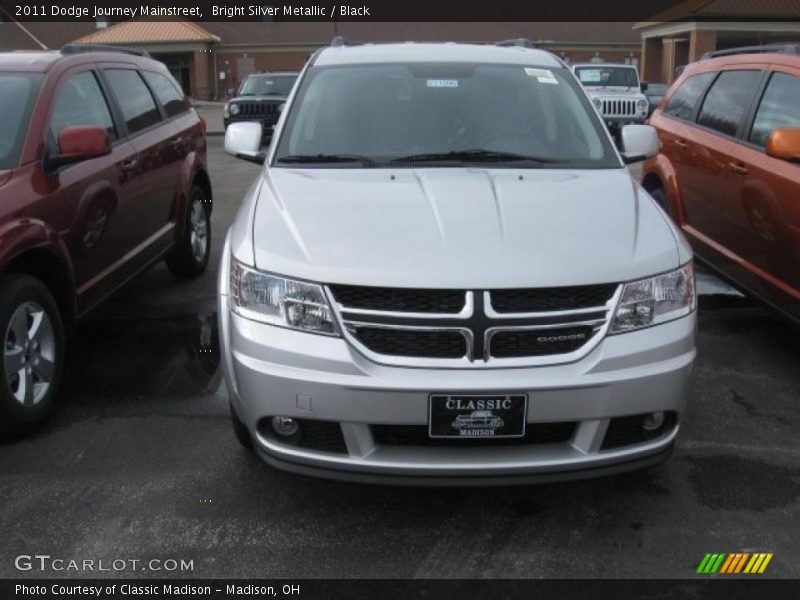 Bright Silver Metallic / Black 2011 Dodge Journey Mainstreet