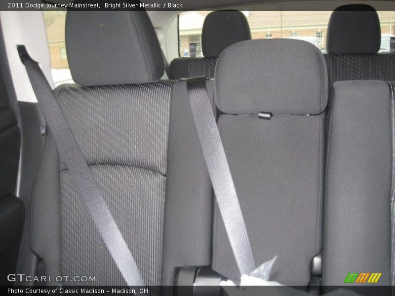Bright Silver Metallic / Black 2011 Dodge Journey Mainstreet