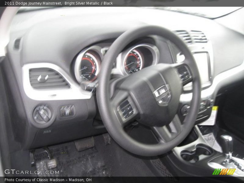 Bright Silver Metallic / Black 2011 Dodge Journey Mainstreet