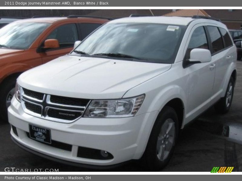Bianco White / Black 2011 Dodge Journey Mainstreet AWD