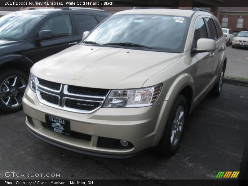 White Gold Metallic / Black 2011 Dodge Journey Mainstreet