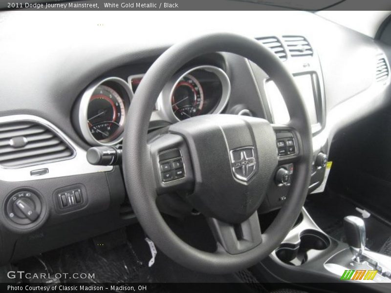 White Gold Metallic / Black 2011 Dodge Journey Mainstreet