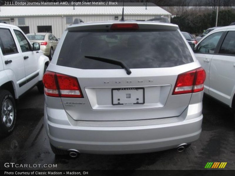 Bright Silver Metallic / Black 2011 Dodge Journey Mainstreet AWD