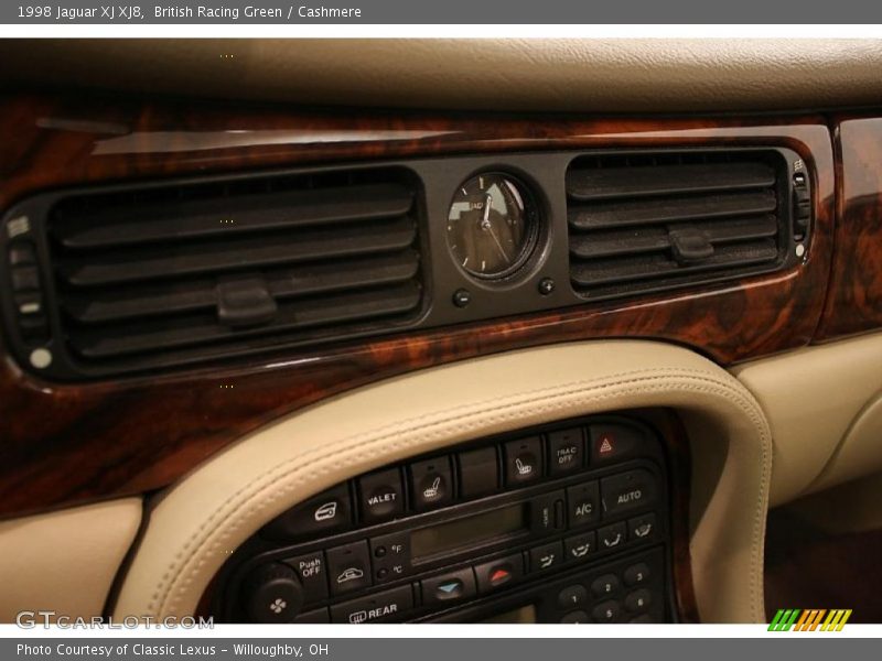 British Racing Green / Cashmere 1998 Jaguar XJ XJ8