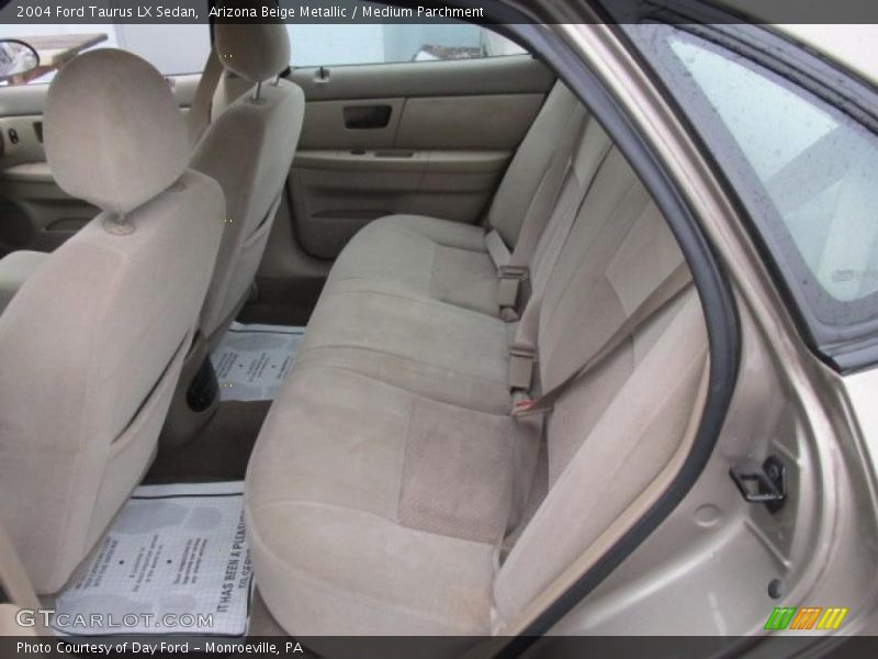 Arizona Beige Metallic / Medium Parchment 2004 Ford Taurus LX Sedan