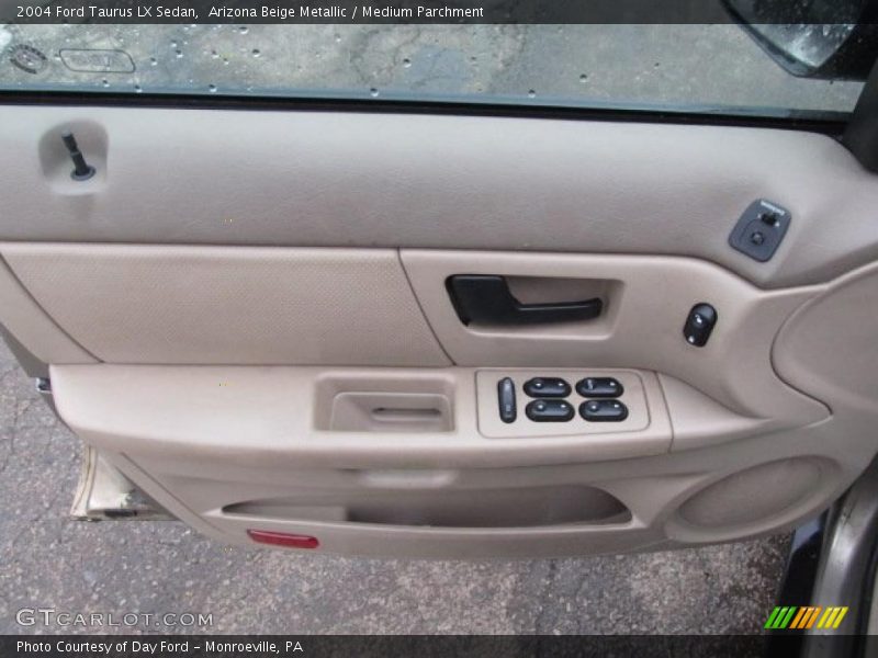Arizona Beige Metallic / Medium Parchment 2004 Ford Taurus LX Sedan