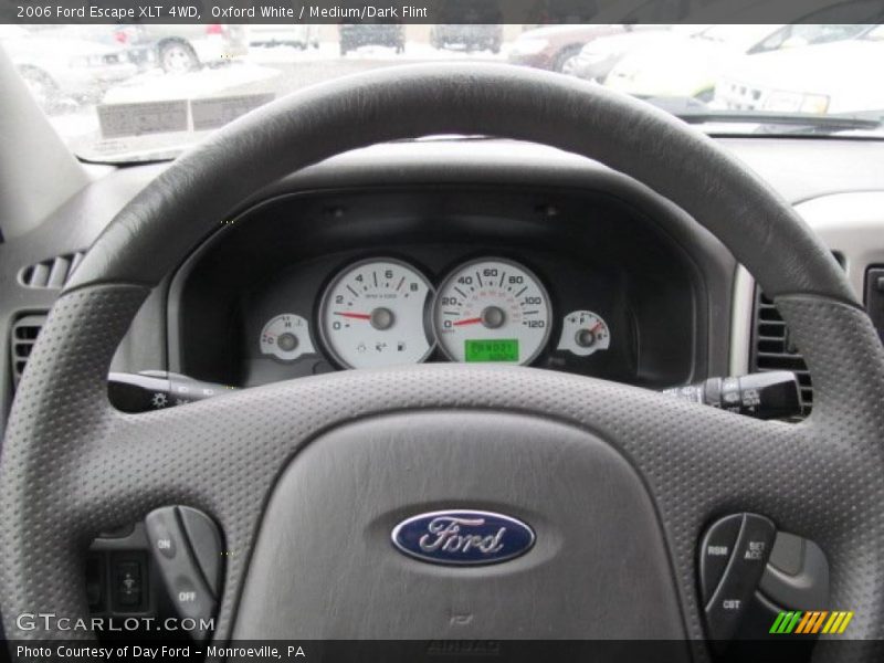 Oxford White / Medium/Dark Flint 2006 Ford Escape XLT 4WD