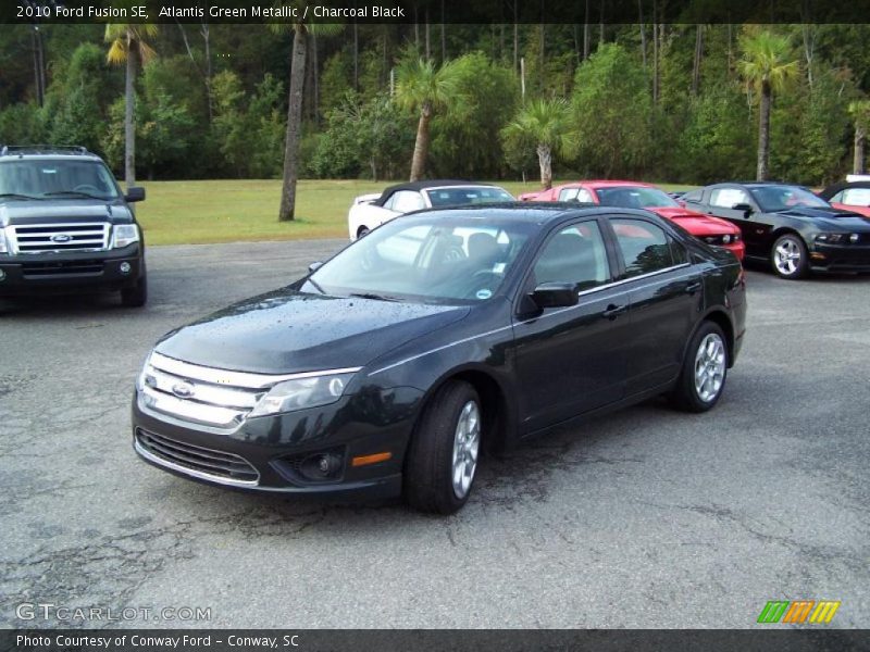 Atlantis Green Metallic / Charcoal Black 2010 Ford Fusion SE