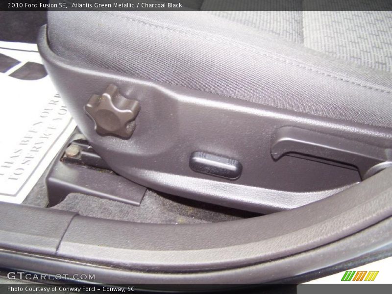 Atlantis Green Metallic / Charcoal Black 2010 Ford Fusion SE