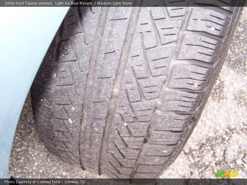Light Ice Blue Metallic / Medium Light Stone 2009 Ford Taurus Limited