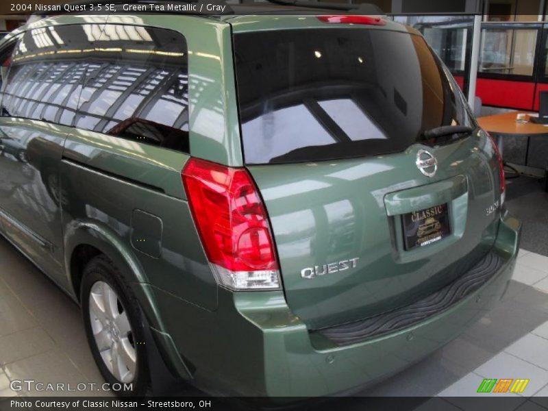 Green Tea Metallic / Gray 2004 Nissan Quest 3.5 SE