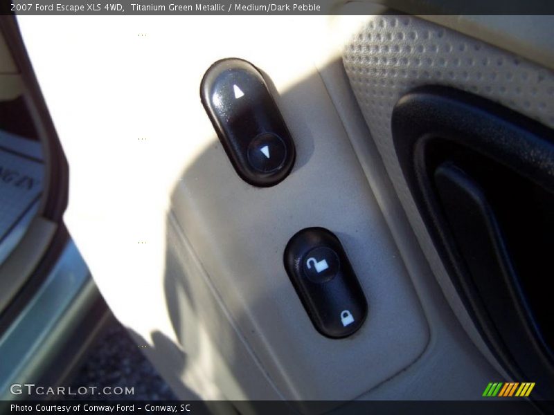 Titanium Green Metallic / Medium/Dark Pebble 2007 Ford Escape XLS 4WD