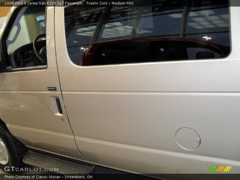 Pueblo Gold / Medium Flint 2008 Ford E Series Van E150 XLT Passenger