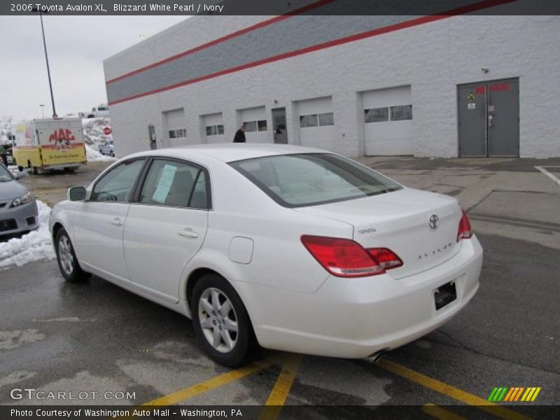 Blizzard White Pearl / Ivory 2006 Toyota Avalon XL