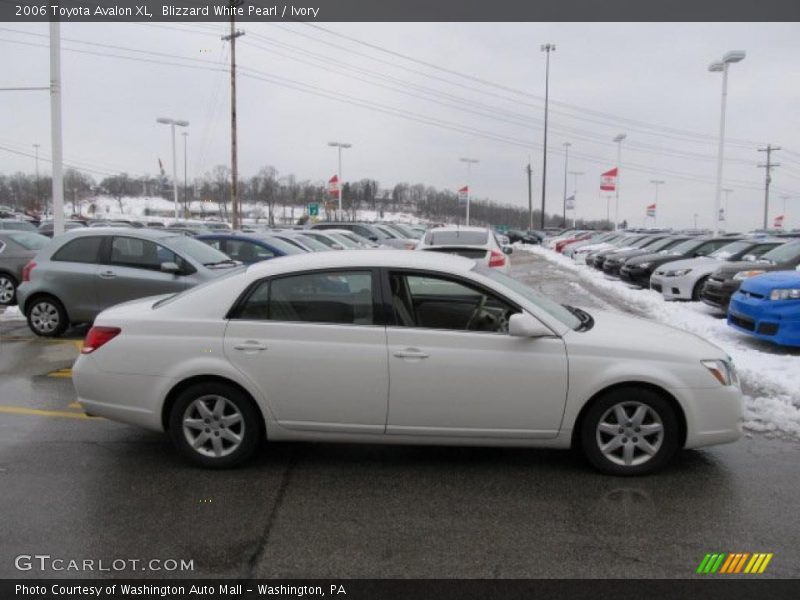 Blizzard White Pearl / Ivory 2006 Toyota Avalon XL