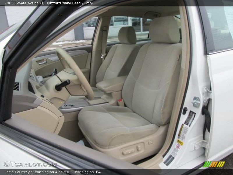 Blizzard White Pearl / Ivory 2006 Toyota Avalon XL