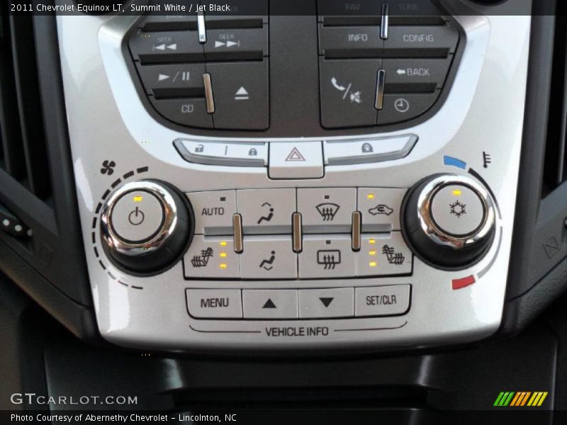 Summit White / Jet Black 2011 Chevrolet Equinox LT