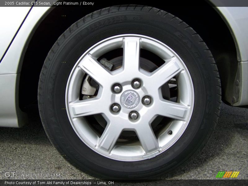 Light Platinum / Ebony 2005 Cadillac CTS Sedan