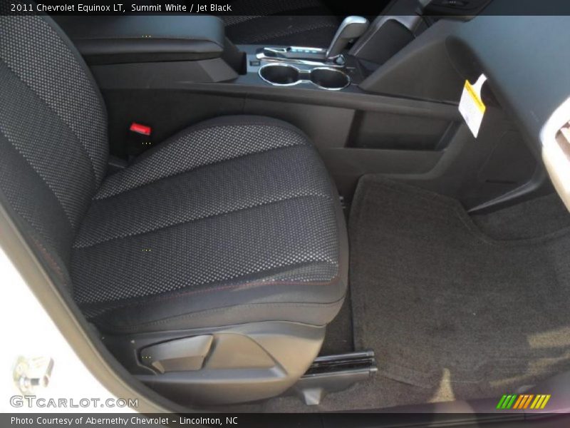 Summit White / Jet Black 2011 Chevrolet Equinox LT