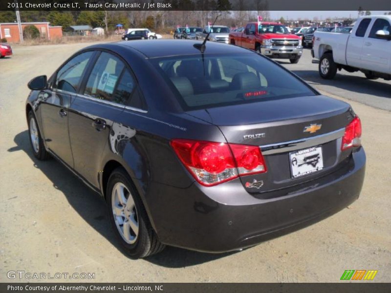 Taupe Gray Metallic / Jet Black 2011 Chevrolet Cruze LT