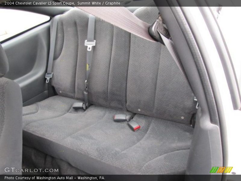 Summit White / Graphite 2004 Chevrolet Cavalier LS Sport Coupe