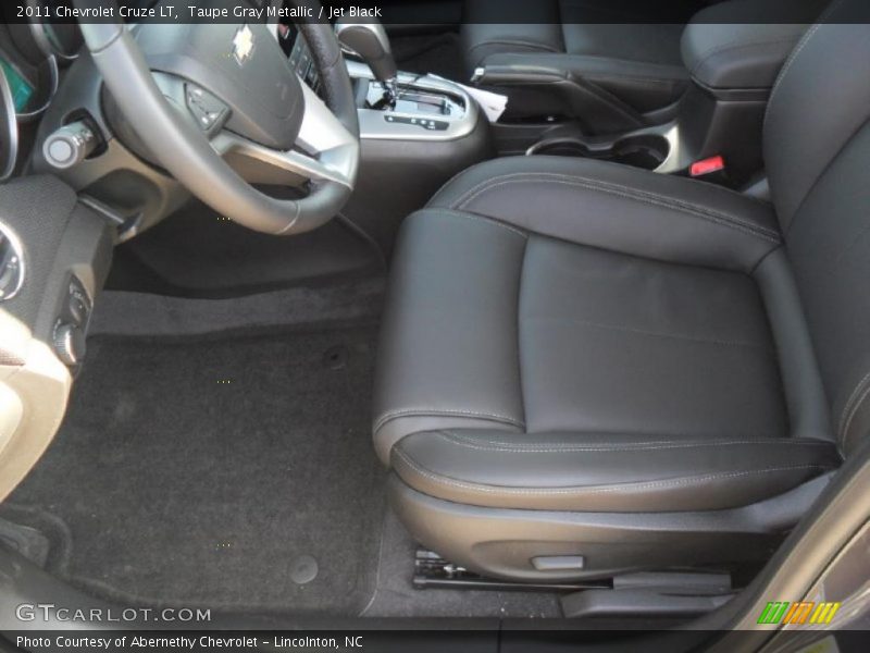 Taupe Gray Metallic / Jet Black 2011 Chevrolet Cruze LT