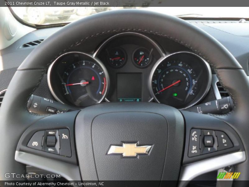 Taupe Gray Metallic / Jet Black 2011 Chevrolet Cruze LT
