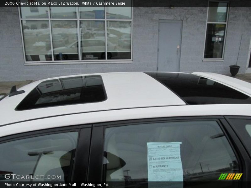 Sunroof of 2006 Malibu Maxx LTZ Wagon
