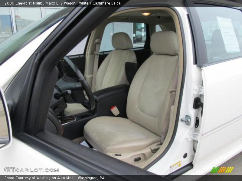  2006 Malibu Maxx LTZ Wagon Cashmere Beige Interior