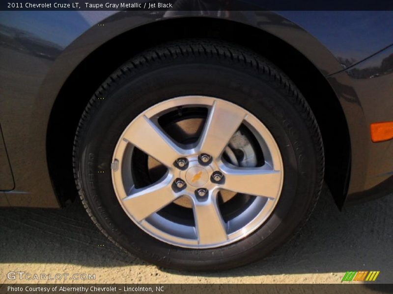 Taupe Gray Metallic / Jet Black 2011 Chevrolet Cruze LT