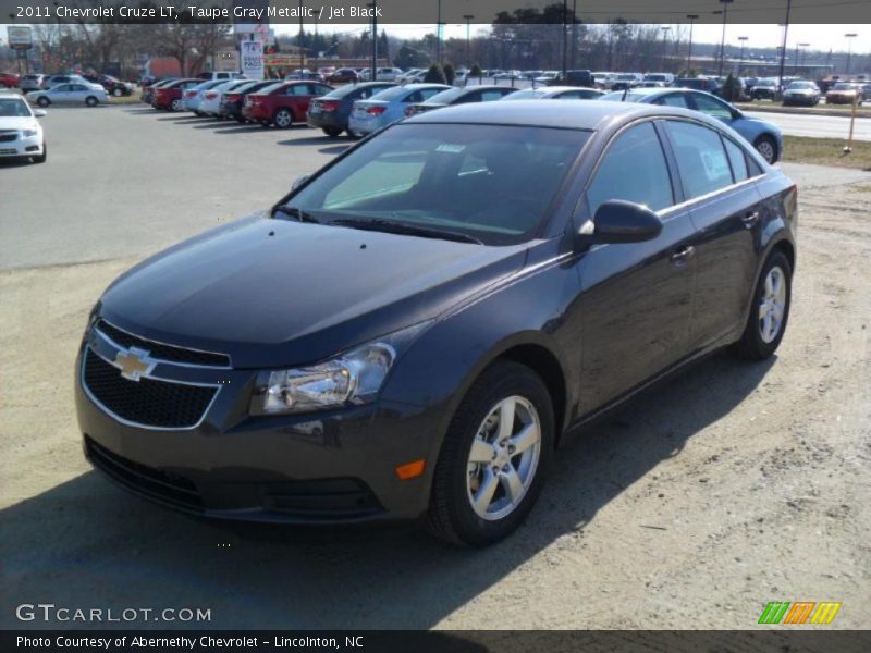 Taupe Gray Metallic / Jet Black 2011 Chevrolet Cruze LT