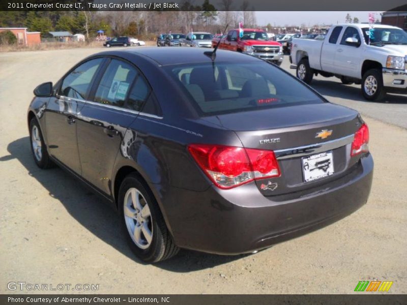 Taupe Gray Metallic / Jet Black 2011 Chevrolet Cruze LT