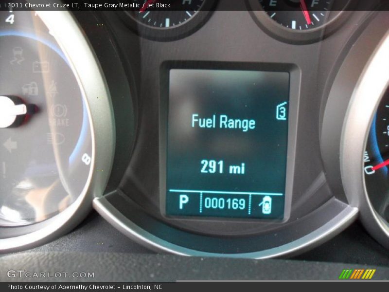 Taupe Gray Metallic / Jet Black 2011 Chevrolet Cruze LT