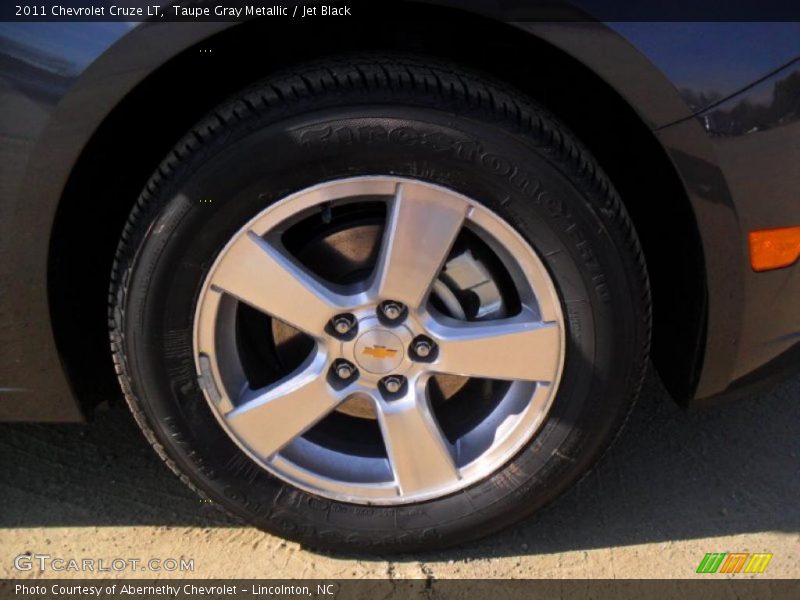 Taupe Gray Metallic / Jet Black 2011 Chevrolet Cruze LT