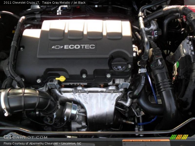 Taupe Gray Metallic / Jet Black 2011 Chevrolet Cruze LT