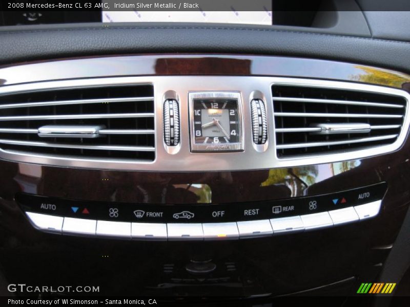 Controls of 2008 CL 63 AMG