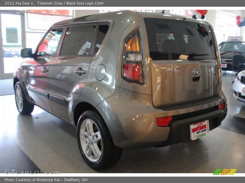 Titanium Gray / Black Soul Logo Cloth 2011 Kia Soul +
