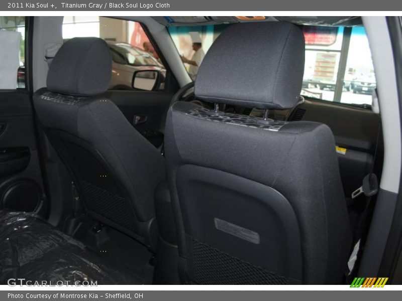 Titanium Gray / Black Soul Logo Cloth 2011 Kia Soul +