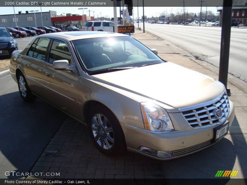 Light Cashmere Metallic / Cashmere 2006 Cadillac DTS