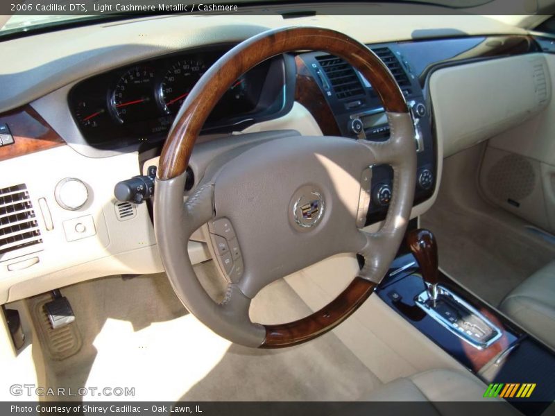 Light Cashmere Metallic / Cashmere 2006 Cadillac DTS