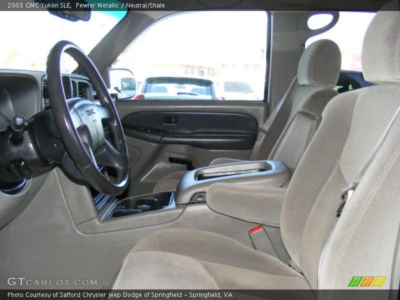  2003 Yukon SLE Neutral/Shale Interior
