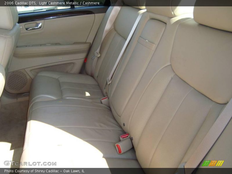 Light Cashmere Metallic / Cashmere 2006 Cadillac DTS