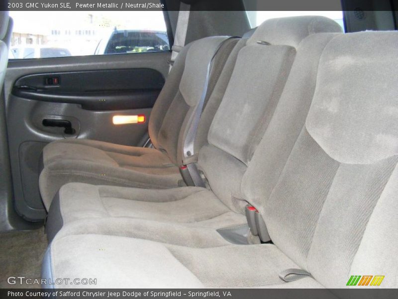 Pewter Metallic / Neutral/Shale 2003 GMC Yukon SLE