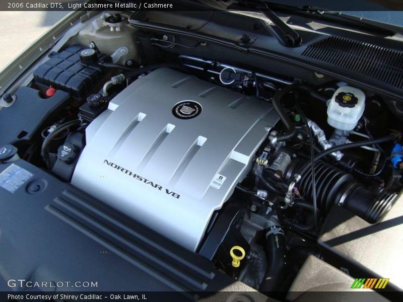 Light Cashmere Metallic / Cashmere 2006 Cadillac DTS